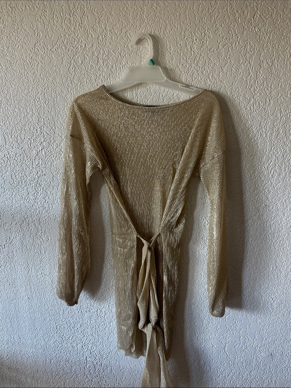 PrettyLittleThing Gold Metallic Long Sleeve Tie-Back Dress